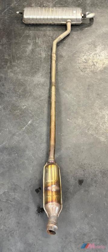 BMW F70 UITLAAT MET DEMPER 5A06732 beschikbaar voor biedingen