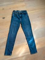 Levi’s spijkerbroek, Blauw, Ophalen of Verzenden, Zo goed als nieuw, W27 (confectie 34) of kleiner