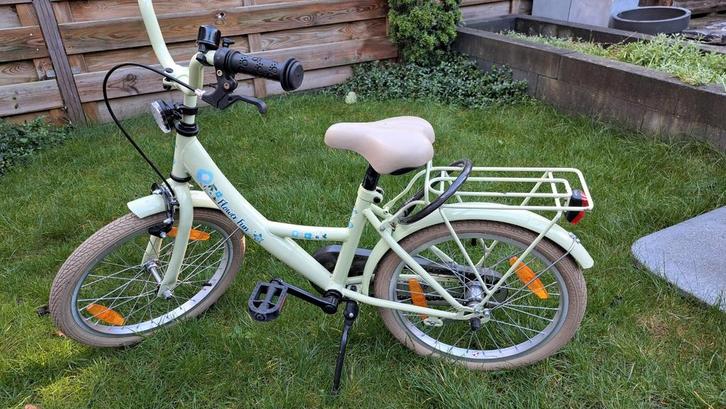 Bikefun Flower Fun 16 inch meisjesfiets, Fietsen en Brommers, Fietsen | Meisjes, Ophalen