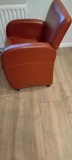 Echt lederen eetkamerstoelen, vier stuks verrijdbaar ., Ophalen of Verzenden, Zo goed als nieuw, Leer