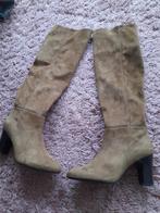 unisa hoge suede larzen maat 38, Kleding | Dames, Schoenen, Hoge laarzen, Bruin, Ophalen of Verzenden, Zo goed als nieuw