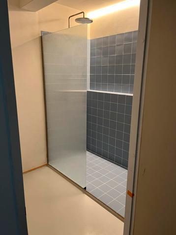 Glazen douchewand ribbelglas Saniclear Ridge 100x200cm