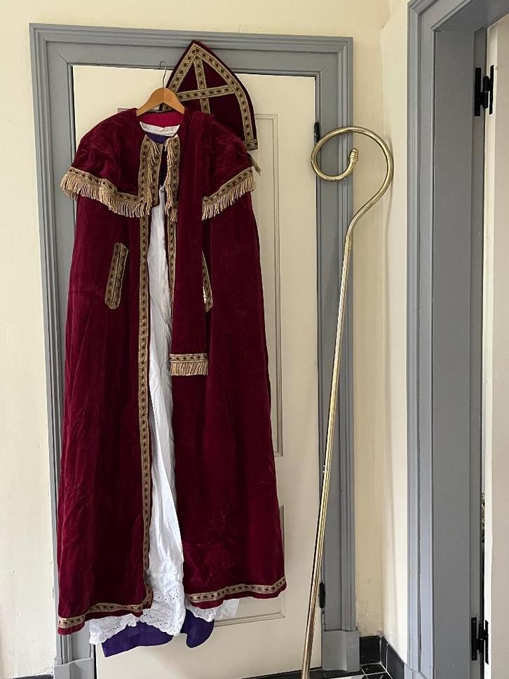 Sint en Piet kleding te koop, Diversen, Sinterklaas, Zo goed als nieuw, Ophalen