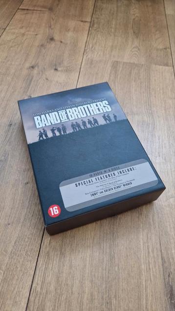 Band of brothers, complete DVD serie beschikbaar voor biedingen