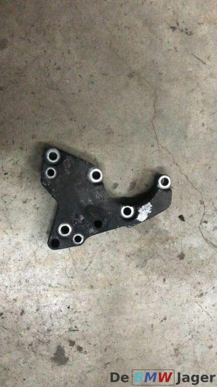 Steunplaat stuurbekrachtigingspomp BMW M47 M57 32412247556, Auto-onderdelen, Airco en Verwarming, BMW, Gebruikt, Ophalen of Verzenden