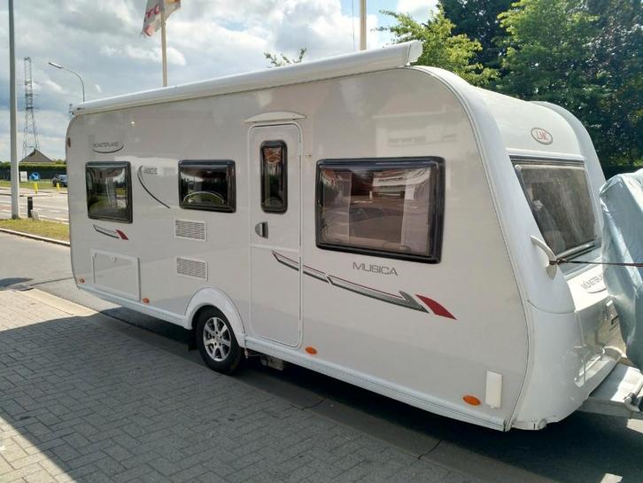 LMC MUSICA 490E, ENK. BEDDEN, CASS.LUIFEL en Isabella luifel, Caravans en Kamperen, Caravans, Particulier, tot en met 4, 1250 - 1500 kg