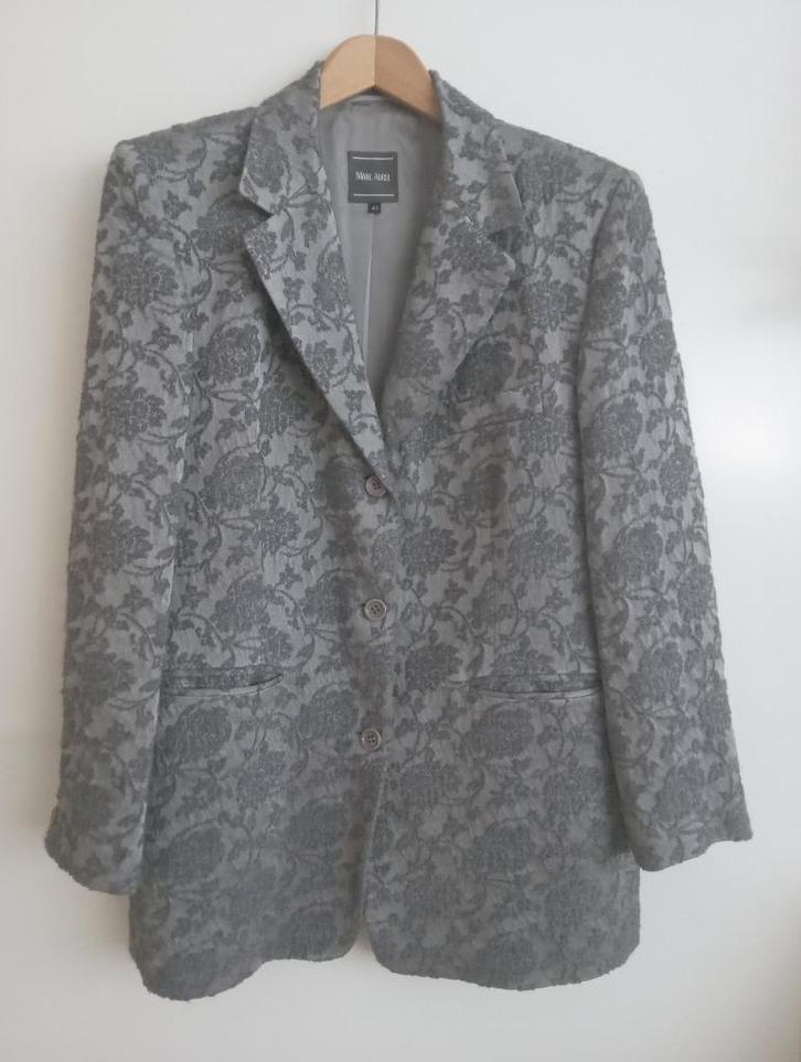 Marc Aurel zilvergrijs jasje en hesje van Ausbrenner stof, Kleding | Dames, Jasjes, Kostuums en Pakken, Zo goed als nieuw, Jasje