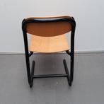 4x Ahrend 450 schoolstoelen houten zitting en leuning, Huis en Inrichting, Stoelen, Ophalen of Verzenden, Gebruikt, Bruin, Vier