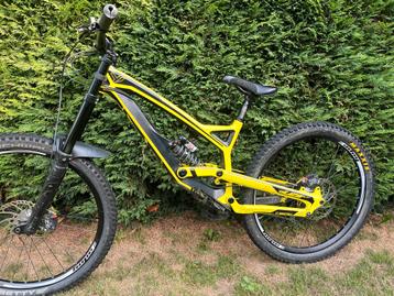 YT Tues CF Maat L - Hope/Zee beschikbaar voor biedingen