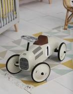 Vintage crèmekleurige metalen loopauto “NIEUW”, Kinderen en Baby's, Nieuw, Ophalen of Verzenden, Loopvoertuig