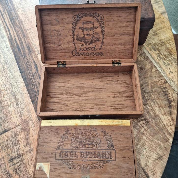 Antieke Sigarenkistjes - Carl Upmann & Lord Camerion, Huis en Inrichting, Woonaccessoires | Kisten, Ophalen of Verzenden