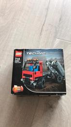 Lego Technic 42084 hook loader, Ophalen of Verzenden, Zo goed als nieuw, Complete set, Lego