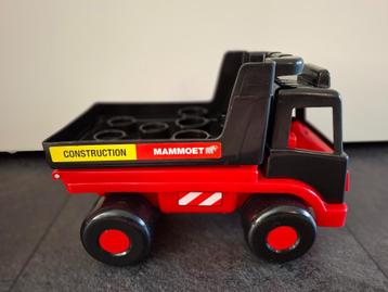 Mammoet vrachtwagen met gereedschap  beschikbaar voor biedingen