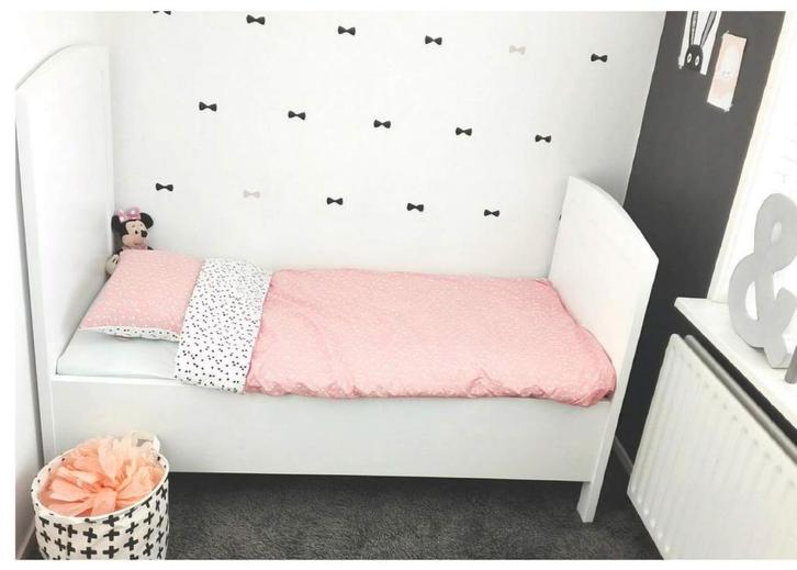 Stevig wit eiken peuterbed met matras, Kinderen en Baby's, Kinderkamer | Bedden, Zo goed als nieuw, Minder dan 140 cm, 70 tot 85 cm