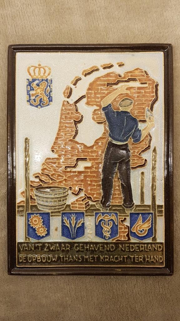 De Metselaar | De Porceleyne Fles | cloisonné, Antiek en Kunst, Antiek | Wandborden en Tegels, Ophalen of Verzenden