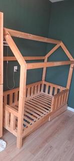 Mooi houten kinderbed, Ophalen, Zo goed als nieuw, Hoogslaper