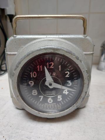 Te koop, Benzing ROMATIC duivenklok ,   beschikbaar voor biedingen