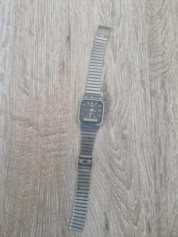 Vintage Casio horloge heren. beschikbaar voor biedingen
