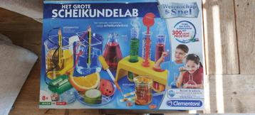 Clementoni - Wetenschap & spel - Het Grote Scheikundelab beschikbaar voor biedingen