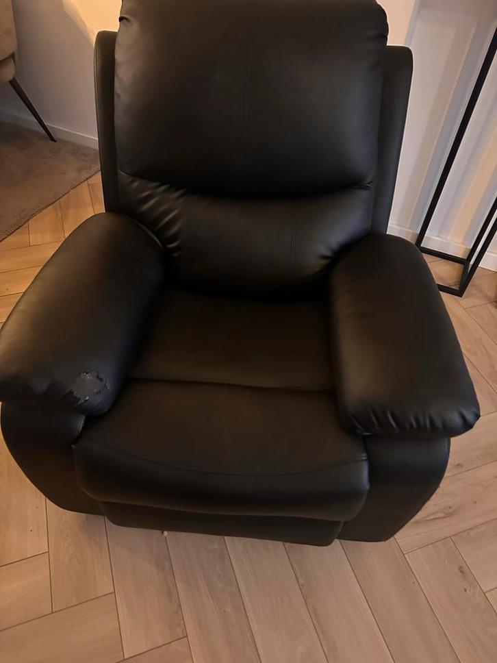Massagestoel, Huis en Inrichting, Fauteuils, Gebruikt, Leer, 75 tot 100 cm, Ophalen of Verzenden