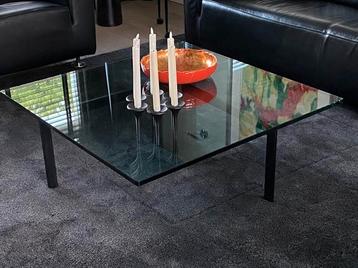 Metaform KW1 Glazen Salontafel 100x100 beschikbaar voor biedingen