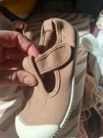 Nieuw dichte sandalen maat 26 NIEUW, Ophalen of Verzenden, Nieuw, Jongetje of Meisje, Schoentjes