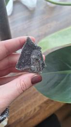 Zwarte Amethist 26 gram, Verzamelen, Mineralen en Fossielen, Ophalen of Verzenden, Mineraal