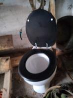 Gebruikt Toilet - Perfect voor renovatie!, Ophalen