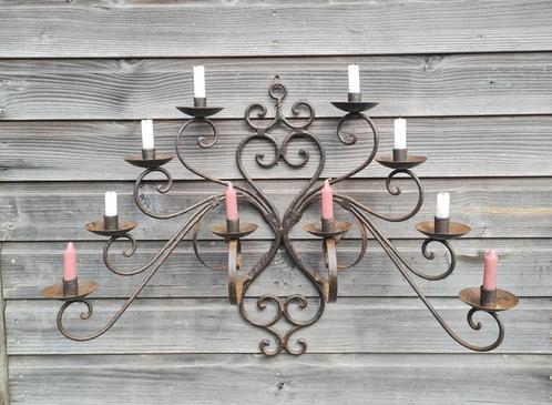 Grote robuuste  smeedijzeren wandkandelaar 10 arms, Antiek en Kunst, Antiek | Kandelaars, Overige materialen, Ophalen of Verzenden