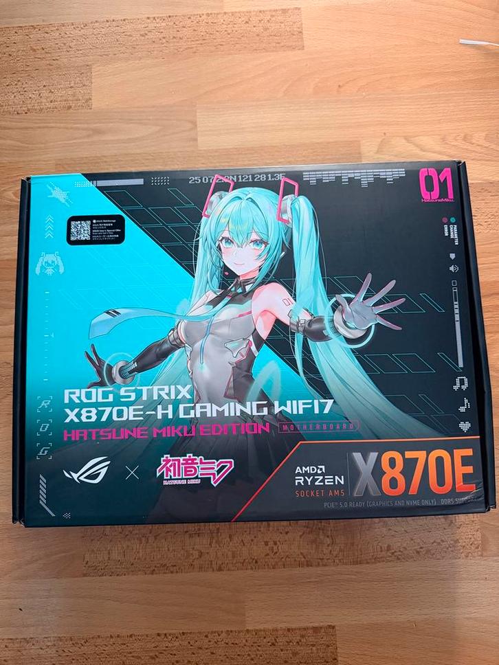 Hatsune miku edition rog x870e H gaming wifi 17 moederbord, Computers en Software, Moederborden, Nieuw, AMD, DDR5, Ophalen