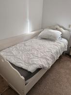 GRATIS - Eenpersoons kinderbed + matras  Zo goed als nieuw, Huis en Inrichting, Slaapkamer | Bedden, Ophalen, 90 cm, Eenpersoons