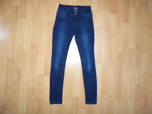 Donkerblauwe spijkerbroek van Cars Jeans, maat 146 (11), Kinderen en Baby's, Kinderkleding | Maat 146, Zo goed als nieuw, Meisje