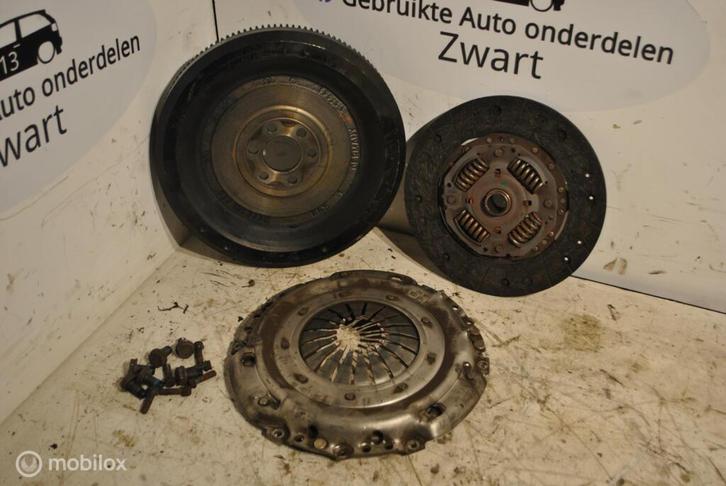 Massavliegwiel Vw Caddy Bestel II 1.9 TDI 037105273C, Auto-onderdelen, Transmissie en Toebehoren, Volkswagen, Gebruikt, Ophalen of Verzenden