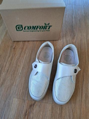 Comfort schoenen beschikbaar voor biedingen