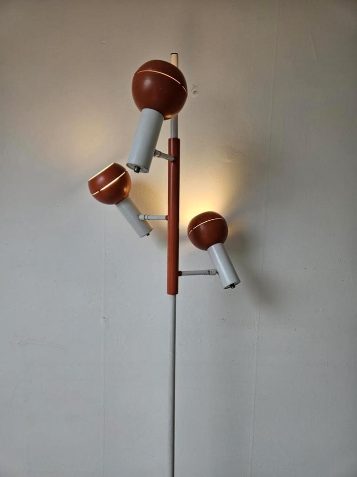 Wilko space age oranje vloerlamp, Huis en Inrichting, Lampen | Vloerlampen, Zo goed als nieuw, Ophalen