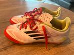 Voetbalschoenen Adidas, Maat XS of kleiner, Ophalen, Zo goed als nieuw, Schoenen
