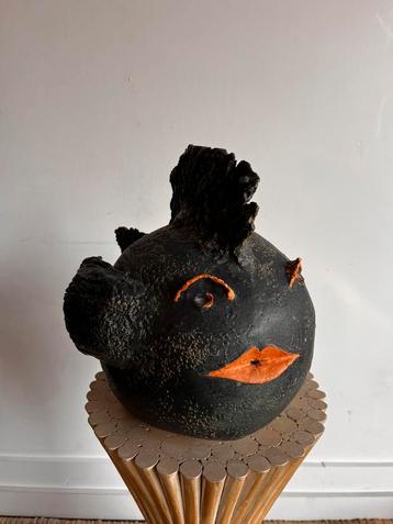 Keramiek beeld Vis Leendert Wijtman beschikbaar voor biedingen