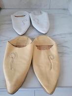 Marokkaanse Babouches - 2 Paar Leren Sloffen, Kleding | Dames, Schoenen, Ophalen of Verzenden, Gedragen, Beige, Pantoffels of Sloffen