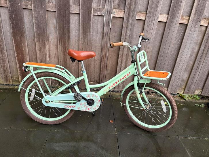 Supersuper meisjesfiets 20 inch, Fietsen en Brommers, Fietsen | Meisjes, Gebruikt, 20 inch, Handrem, Ophalen