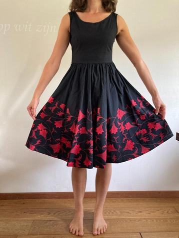Retro Rockabilly Dress + Jumpsuit Maat S beschikbaar voor biedingen