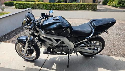 Suzuki sv650n  2009 + kleding, Motoren, Motoren | Suzuki, Particulier, Ophalen