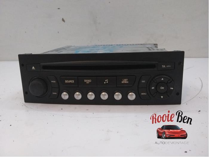 Radio van een Peugeot 207, Auto-onderdelen, Elektronica en Kabels, Peugeot, Gebruikt, 3 maanden garantie, Ophalen of Verzenden