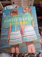 Rokjes Haken voor Hippe Meiden - Haakboek, Breien en Haken, Renée van der Velden-Stroo, Ophalen of Verzenden, Zo goed als nieuw