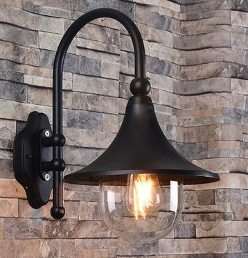 Nieuwe Buitenwandlamp - Industrieel Design beschikbaar voor biedingen