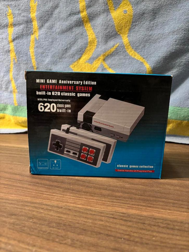Mini Game Spelcomputer - 620 Games in 1 Console, Spelcomputers en Games, Spelcomputers | Atari, Nieuw, Overige modellen, Met 2 controllers