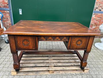 Prachtig gebruikt nostalgisch antiek eiken bureau beschikbaar voor biedingen