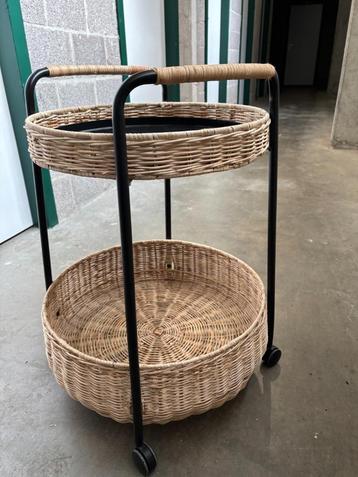 IKEA Lubban Serving Cart Wicker Trolley beschikbaar voor biedingen