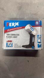 Ferm zaklamp met universelen accu, Caravans en Kamperen, Ophalen, Ferm, Ferm, Ferm