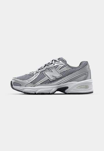New Balance U740 ‘Silver Castlerock’ - maat 39.5 beschikbaar voor biedingen