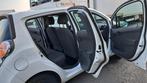 Chevrolet Spark 1.0 Bifuel 2012 Wit, Auto's, 4 cilinders, Wit, Origineel Nederlands, 36 €/maand